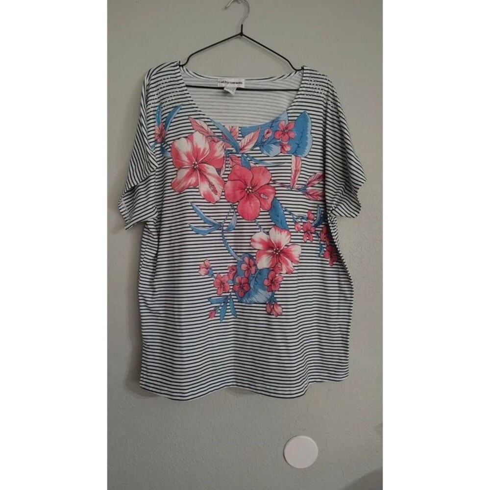 Cathy Daniels women top